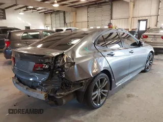 2019 Acura TLX w/A-Spec Pkg with VIN 19UUB1F66KA001827, listed as a IAAI auction lot 41260670 with 89,683 mi miles. Bid and sale history available at carsss.com. Image 4.