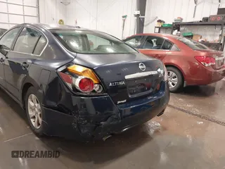 2008 Nissan Altima 2.5 S with VIN 1N4AL21E38C245599, listed as a IAAI auction lot 41914002 with 153,170 mi miles. Bid and sale history available at carsss.com. Image 6.