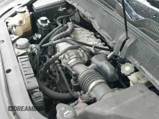 2009 Chevrolet Traverse LTZ z VIN 1GNER33DX9S124927, wystawiony jako IAAI lot #42192814 z przebiegiem 185 302 mil mil oraz . Historia ofert i sprzedaży dostępna na DreamBid. Obrazek 12.