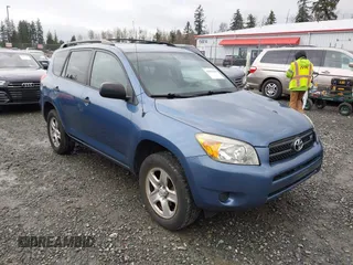 2008 Toyota RAV4 with VIN JTMBK33V985061809, listed as a IAAI auction lot 41851948 with 259,650 mi miles. Bid and sale history available at carsss.com. Image 1.