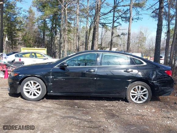 2017 Chevrolet Malibu LT with VIN 1G1ZE5ST8HF127609, listed as a IAAI auction lot 41600431 with 97,500 mi miles. Bid and sale history available at carsss.com. Image 6.