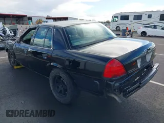 2011 Ford Police Interceptor with VIN 2FABP7BV3BX122786, listed as a IAAI auction lot 41817152 with 113,736 mi miles. Bid and sale history available at carsss.com. Image 3.