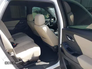 2022 Chevrolet Traverse LS with VIN 1GNERFKW2NJ132976, listed as a IAAI auction lot 42045876 with 55,601 mi miles and . Bid and sale history available at DreamBid. Image 8.