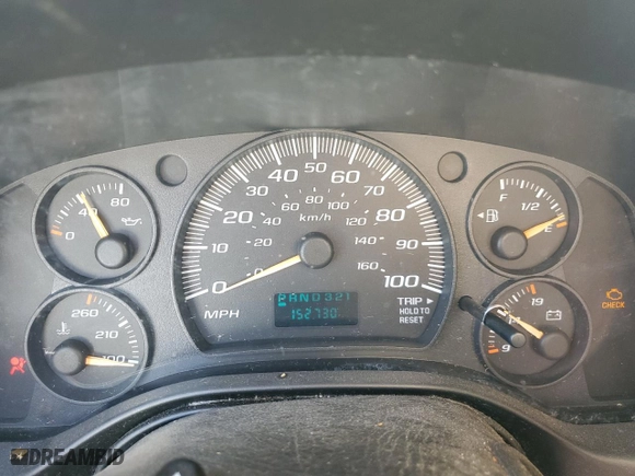 2005 Chevrolet Express Cargo Van with VIN 1GCGG25V151197868, listed as a Copart auction lot 48176545 with 152,730 mi miles and Clean Title. Bid and sale history available at carsss.com. Image 9.
