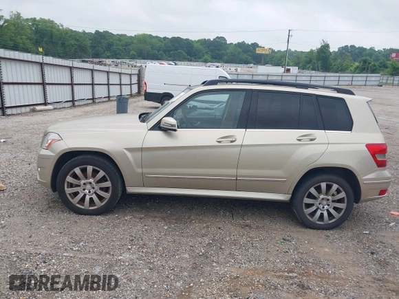 2011 Mercedes-Benz GLK 350 with VIN WDCGG5GBXBF596646, listed as a IAAI auction lot 42247967 with 209,512 mi miles and . Bid and sale history available at DreamBid. Image 12.