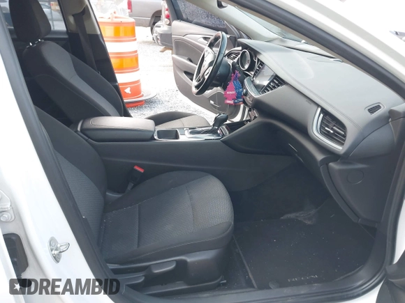 2018 Buick Regal Preferred with VIN W04GL6SX1J1076934, listed as a IAAI auction lot 41899255 with 159,917 mi miles and . Bid and sale history available at DreamBid. Image 5.