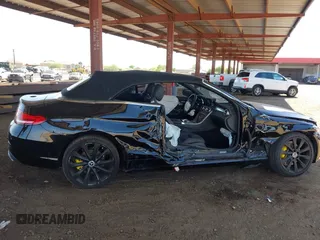 2019 Mercedes-Benz C 300 with VIN WDDWK8DB0KF776651, listed as a IAAI auction lot 42509259 with 28,061 mi miles and . Bid and sale history available at DreamBid. Image 14.