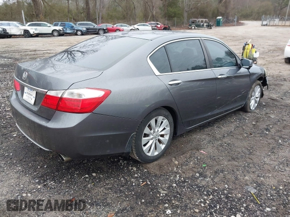 2013 Honda Accord Sdn EX-L with VIN 1HGCR2F87DA282201, listed as a IAAI auction lot 41556072 with 215,119 mi miles. Bid and sale history available at carsss.com. Image 4.