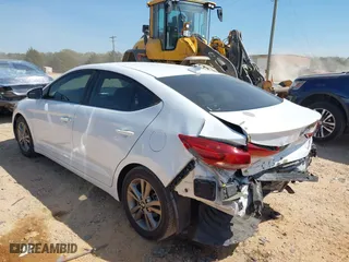 2018 Hyundai Elantra SEL with VIN 5NPD84LF0JH365185, listed as a IAAI auction lot 41914141 with 77,119 mi miles. Bid and sale history available at carsss.com. Image 3.