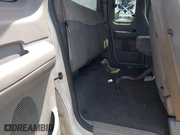 2000 Ford F-150 XL with VIN 1FTRX18W2YKA46754, listed as a IAAI auction lot 42451747 with Not provided miles and . Bid and sale history available at DreamBid. Image 8.