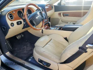 2007 Bentley Continental GT z VIN SCBDR33W47C049478, wystawiony jako Copart lot #82383414 z przebiegiem 30 493 mil mil oraz Szkoda całkowita • Salvage title. Historia ofert i sprzedaży dostępna na DreamBid. Obrazek 7.