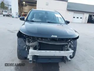 2018 Jeep Compass Altitude with VIN 3C4NJDBB9JT115080, listed as a IAAI auction lot 40751109 with 104,129 mi miles and . Bid and sale history available at carsss.com. Image 13.