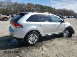 2013 Lincoln MKX with VIN 2LMDJ6JK5DBL17763, listed as a Copart auction lot 45887545 with 124,363 mi miles and Salvage Title. Bid and sale history available at carsss.com. Image 3.