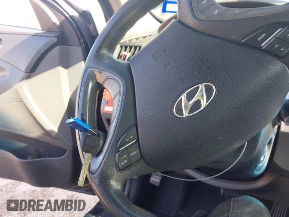 2011 Hyundai Sonata GLS with VIN 5NPEB4AC3BH295245, listed as a IAAI auction lot 42110670 with 213,643 mi miles and . Bid and sale history available at DreamBid. Image 11.