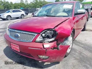 2007 Ford Five Hundred Limited with VIN 1FAHP25137G160084, listed as a IAAI auction lot 42504476 with 226,778 mi miles and . Bid and sale history available at DreamBid. Image 6.