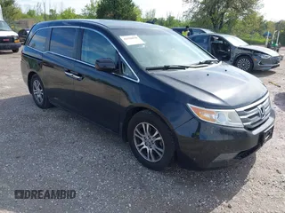 2013 Honda Odyssey EX-L с VIN 5FNRL5H62DB059725, выставлен на аукционе IAAI как лот 42326858 с пробегом 152 251 миль миль и . История ставок и продаж доступна на DreamBid. Изображение 1.
