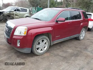 2011 GMC Terrain SLE-2 with VIN 2CTFLTECXB6415802, listed as a IAAI auction lot 41809215 with 113,846 mi miles. Bid and sale history available at carsss.com. Image 2.