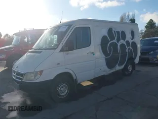 2006 Dodge Sprinter with VIN WD0PD644365929007, listed as a IAAI auction lot 41605041 with 221,956 mi miles and . Bid and sale history available at DreamBid. Image 2.