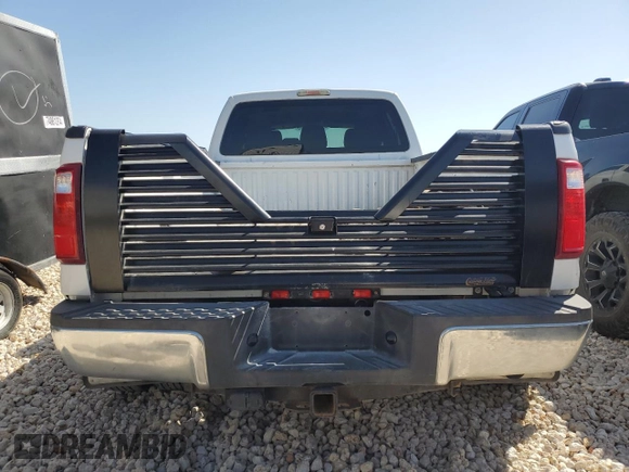 2013 Ford F-350 XL z VIN 1FT8W3DT5DEA84686, wystawiony jako Copart lot #51480565 z przebiegiem 267 966 mil mil oraz Szkoda całkowita • Salvage title. Historia ofert i sprzedaży dostępna na DreamBid. Obrazek 6.