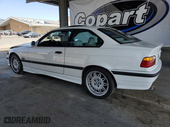 1995 BMW 3 Series M3 z VIN WBSBF9324SEH06950, wystawiony jako Copart lot #60659885 z przebiegiem 121 812 mil mil oraz Szkoda całkowita • Salvage title. Historia ofert i sprzedaży dostępna na DreamBid. Obrazek 2.