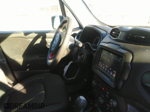 2021 Jeep Renegade Jeepster with VIN ZACNJDAB0MPN22313, listed as a IAAI auction lot 41072265 with 26,038 mi miles and . Bid and sale history available at DreamBid. Image 5.