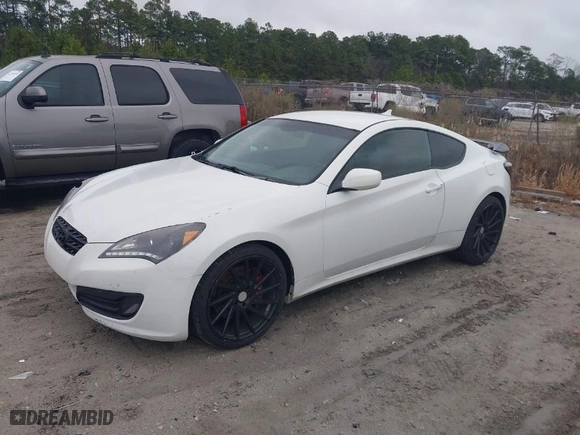 2012 Hyundai Genesis Coupe 2.0T R-Spec with VIN KMHHT6KD2CU070640, listed as a IAAI auction lot 41608733 with 132,057 mi miles. Bid and sale history available at carsss.com. Image 2.