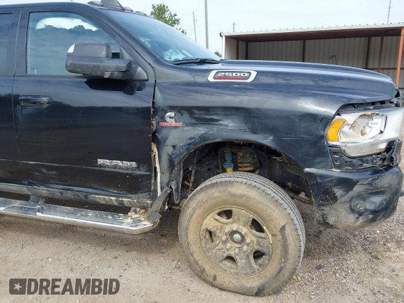 2021 Ram 2500 Big Horn with VIN 3C6UR5DL7MG695398, listed as a IAAI auction lot 41600978 with 48,792 mi miles. Bid and sale history available at carsss.com. Image 17.
