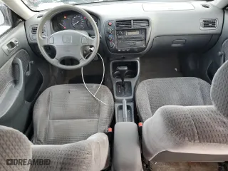1999 Honda Civic VP with VIN 2HGEJ6619XH906970, listed as a Copart auction lot 88258005 with 297,124 mi miles and Clean Title. Bid and sale history available at carsss.com. Image 8.