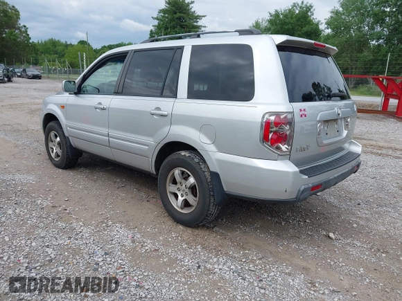 2008 Honda Pilot SE with VIN 5FNYF28338B022776, listed as a IAAI auction lot 42176122 with 180,049 mi miles and . Bid and sale history available at DreamBid. Image 3.