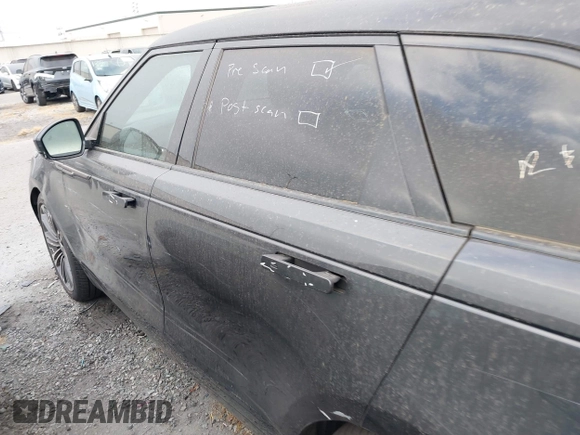 2024 Land Rover Range Rover Velar Dynamic SE with VIN SALYL2EX5RA381632, listed as a IAAI auction lot 42262189 with 23,135 mi miles and . Bid and sale history available at DreamBid. Image 14.