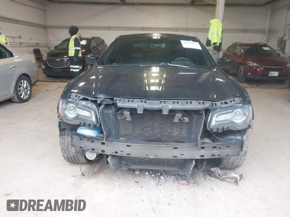 2014 Chrysler 300 with VIN 2C3CCAGG5EH312447, listed as a IAAI auction lot 41919175 with 191,449 mi miles. Bid and sale history available at carsss.com. Image 12.