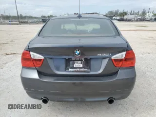 2008 BMW 3 Series 335i z VIN WBAVB77588NH79110, wystawiony jako Copart lot #52767815 z przebiegiem 98 074 mil mil oraz Szkody całkowita. Historia ofert i sprzedaży dostępna na DreamBid. Obrazek 6.