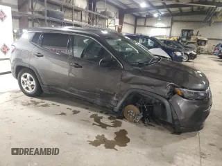 2022 Jeep Compass Sport z VIN 3C4NJCAB1NT145580, wystawiony jako Copart lot #47773065 z przebiegiem Nie podano mil oraz Szkoda całkowita • Salvage title. Historia ofert i sprzedaży dostępna na DreamBid. Obrazek 4.