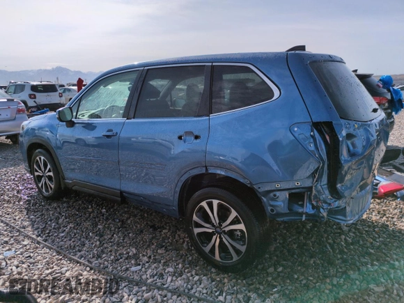 2024 Subaru Forester Limited with VIN JF2SKALC7RH450839, listed as a Copart auction lot 52038015 with 8,821 mi miles and Salvage Title. Bid and sale history available at carsss.com. Image 2.