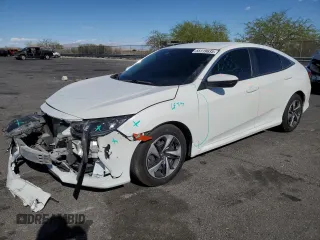 2020 Honda Civic LX z VIN 19XFC2F62LE023770, wystawiony jako Copart lot #55119635 z przebiegiem 63 312 mil mil oraz Szkoda całkowita • Salvage title. Historia ofert i sprzedaży dostępna na DreamBid. Obrazek 1.