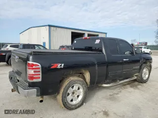 2009 Chevrolet Silverado 1500 LTZ with VIN 1GCEK39069Z208171, listed as a Copart auction lot 84343144 with 269,210 mi miles and Salvage Title. Bid and sale history available at carsss.com. Image 3.