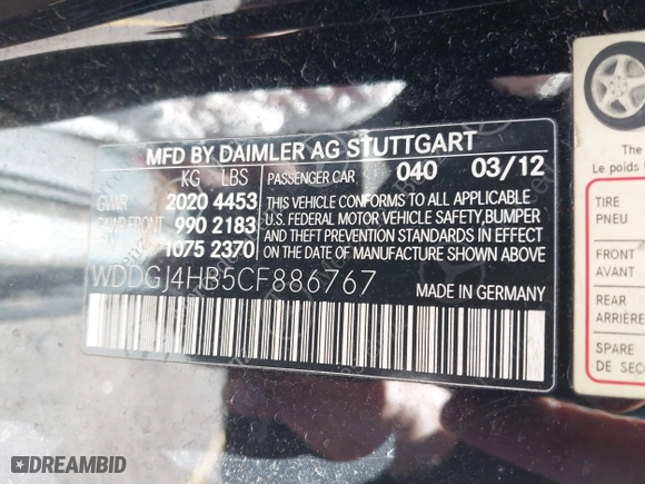 2012 Mercedes-Benz C-Class C 250 with VIN WDDGJ4HB5CF886767, listed as a IAAI auction lot 41753977 with 129,054 mi miles. Bid and sale history available at carsss.com. Image 9.