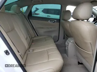 2014 Nissan Sentra SV z VIN 3N1AB7AP7EY340751, wystawiony jako Copart lot #59705475 z przebiegiem 136 712 mil mil oraz Czysty tytuł • Clean title. Historia ofert i sprzedaży dostępna na DreamBid. Obrazek 10.