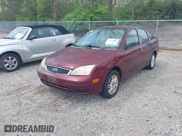 2007 Ford Focus S with VIN 1FAFP34N17W250308, listed as a IAAI auction lot 42164002 with 160,574 mi miles and . Bid and sale history available at carsss.com. Image 2.