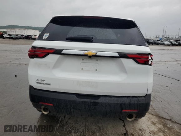 2023 Chevrolet Traverse LS z VIN 1GNERFKW3PJ343638, wystawiony jako Copart lot #57593185 z przebiegiem 20 270 mil mil oraz Szkoda całkowita • Salvage title. Historia ofert i sprzedaży dostępna na DreamBid. Obrazek 6.