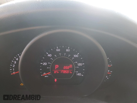 2015 Kia Soul with VIN KNDJN2A28F7129203, listed as a Copart auction lot 56022575 with 173,531 mi miles and Clean Title. Bid and sale history available at DreamBid. Image 9.