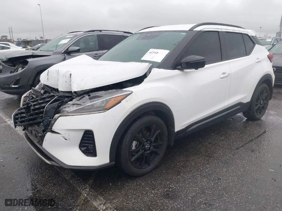 2023 Nissan Kicks SR with VIN 3N1CP5DV9PL507605, listed as a IAAI auction lot 41568494 with 25,724 mi miles. Bid and sale history available at carsss.com. Image 2.