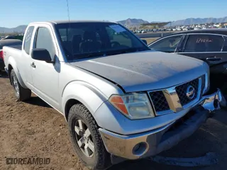 2005 Nissan Frontier 2WD Nismo with VIN 1N6AD06U75C405505, listed as a IAAI auction lot 41652402 with 120,427 mi miles. Bid and sale history available at carsss.com. Image 1.