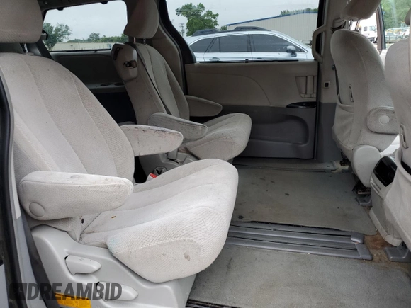 2013 Toyota Sienna LE AAS with VIN 5TDKK3DC3DS305228, listed as a Copart auction lot 57238075 with 204,001 mi miles and Salvage title. Bid and sale history available at DreamBid. Image 11.