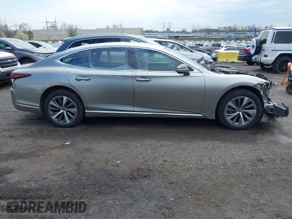 2018 Lexus LS 500 z VIN JTHC51FFXJ5003586, wystawiony jako IAAI lot #42009500 z przebiegiem 76 341 mil mil oraz . Historia ofert i sprzedaży dostępna na DreamBid. Obrazek 13.