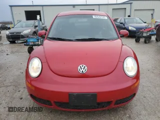 2010 Volkswagen New Beetle Coupe with VIN 3VWPW3AG3AM030602, listed as a Copart auction lot 86635534 with 109,353 mi miles and Salvage Title. Bid and sale history available at carsss.com. Image 5.