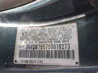 1995 Acura Integra LS z VIN JH4DB7657SS016273, wystawiony jako IAAI lot #42163413 z przebiegiem 222 583 mil mil oraz . Historia ofert i sprzedaży dostępna na DreamBid. Obrazek 9.