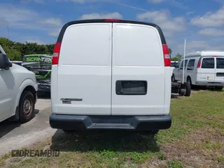 2018 Chevrolet Express Cargo with VIN 1GCWGAFP0J1342902, listed as a IAAI auction lot 42055292 with 98,297 mi miles and . Bid and sale history available at DreamBid. Image 15.