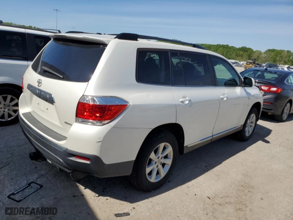 2011 Toyota Highlander with VIN 5TDBK3EH1BS044964, listed as a Copart auction lot 51984564 with 157,415 mi miles and Clean Title. Bid and sale history available at carsss.com. Image 3.