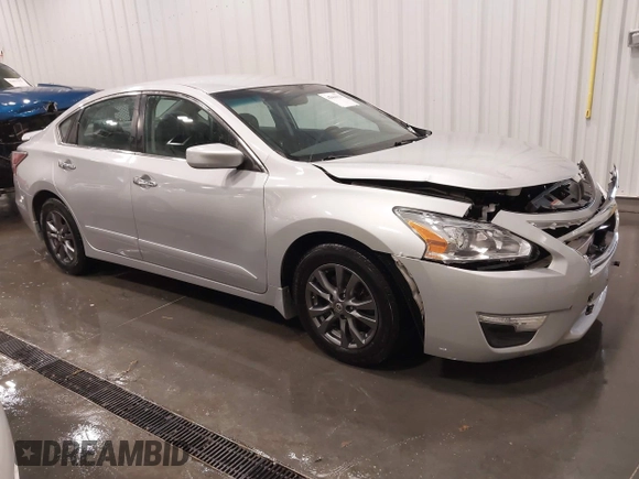 2015 Nissan Altima SV z VIN 1N4AL3APXFC453323, wystawiony jako IAAI lot #42096921 z przebiegiem 152 157 mil mil oraz . Historia ofert i sprzedaży dostępna na DreamBid. Obrazek 1.